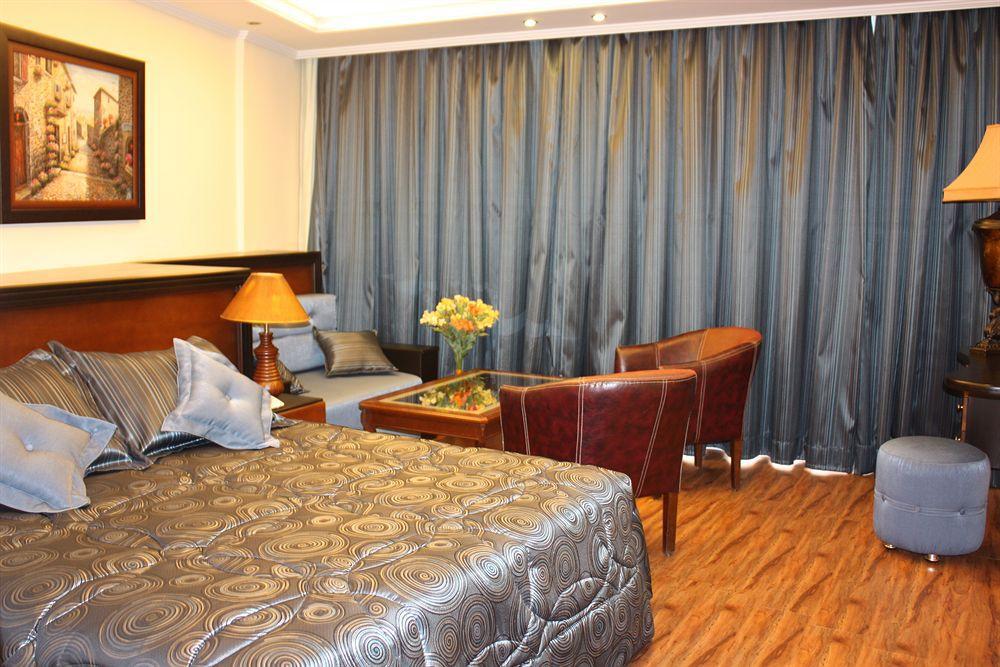 Mozart Hotel Beirut Exterior foto