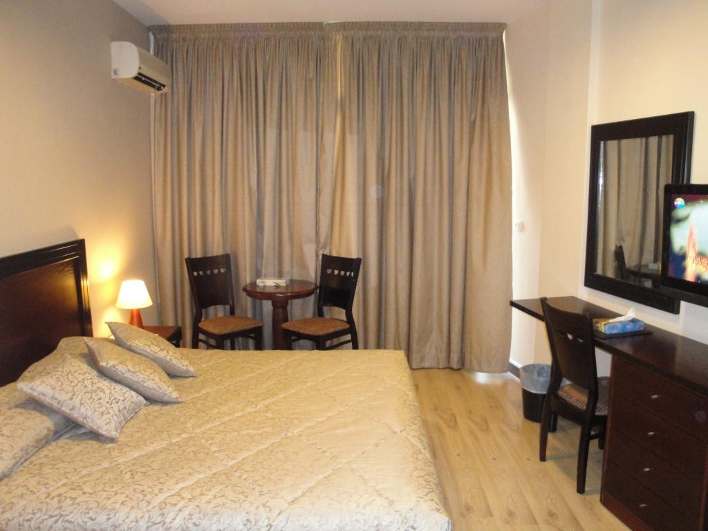Mozart Hotel Beirut Exterior foto