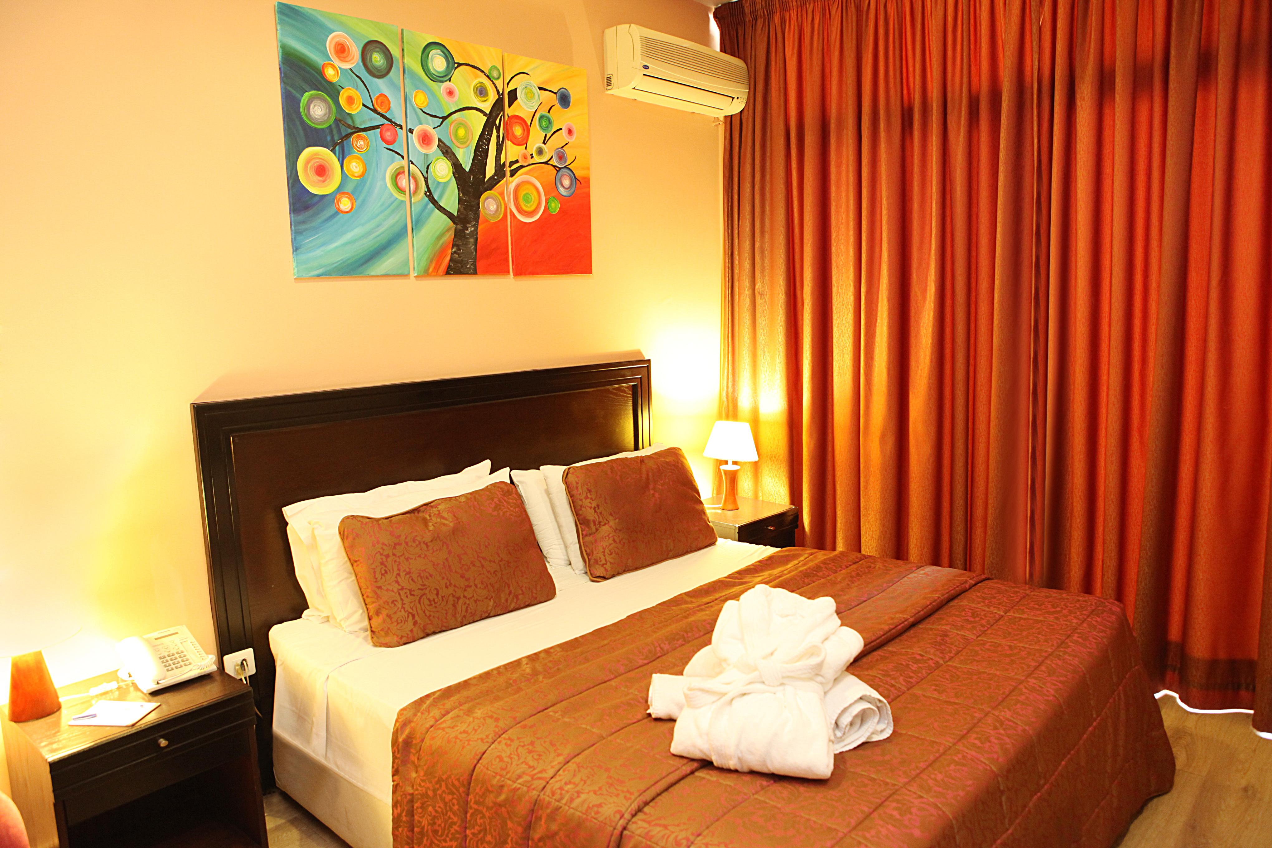 Mozart Hotel Beirut Exterior foto