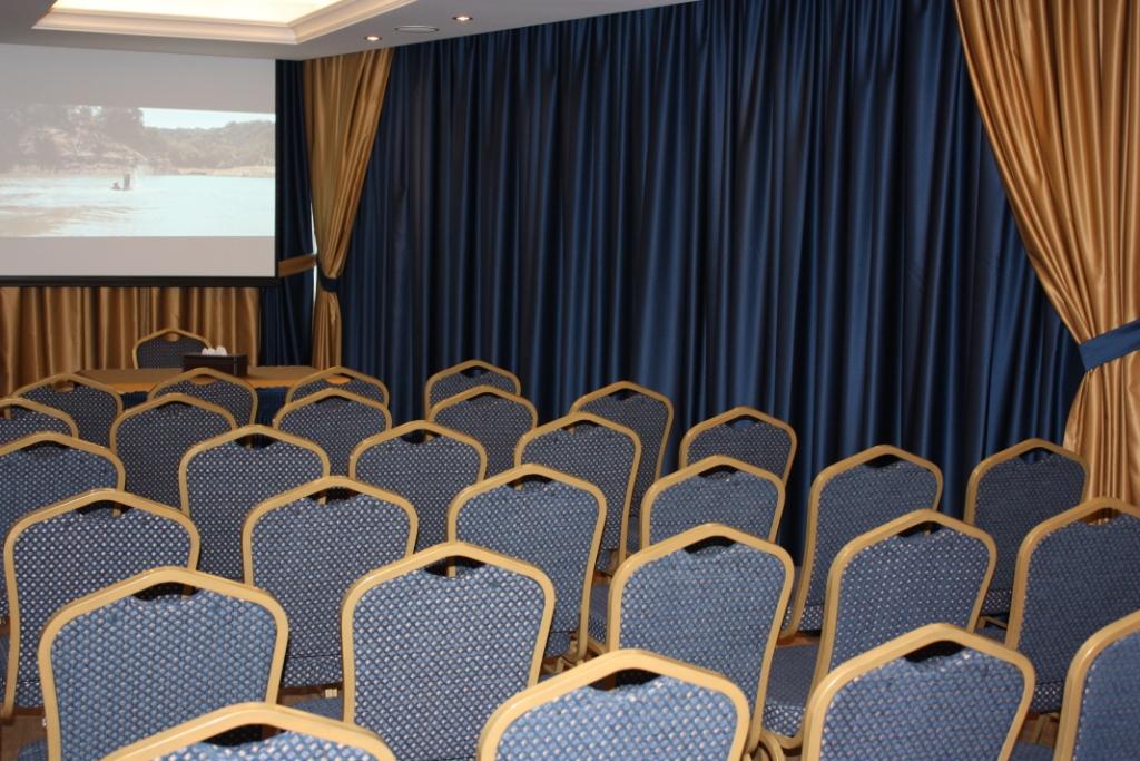 Mozart Hotel Beirut Exterior foto