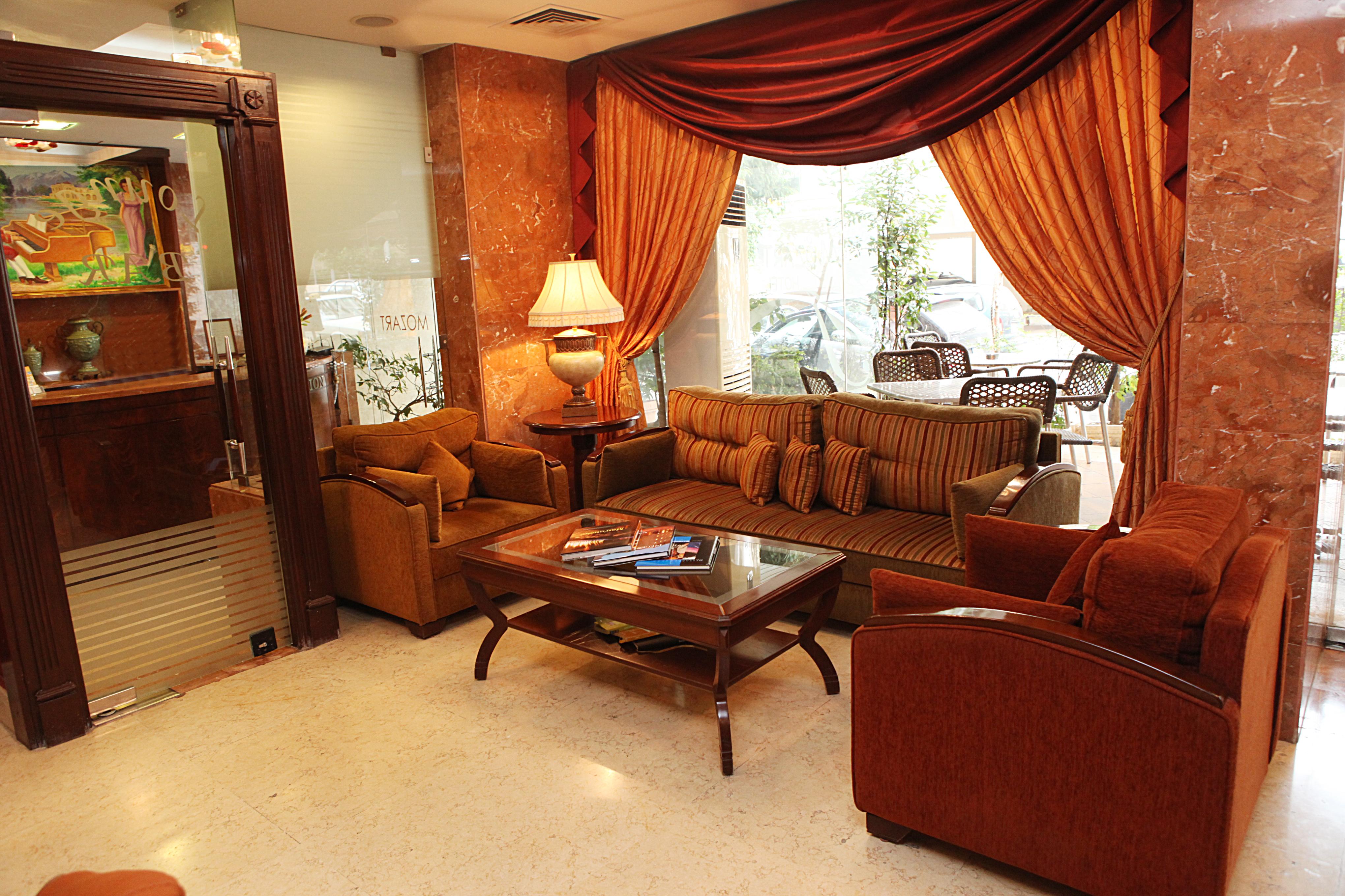 Mozart Hotel Beirut Exterior foto