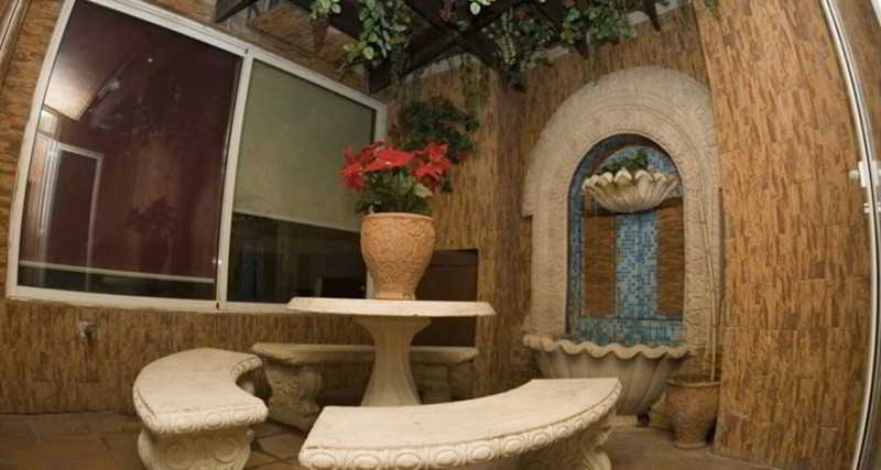 Mozart Hotel Beirut Exterior foto
